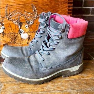 Discovery Expedition waterproof hiking boots